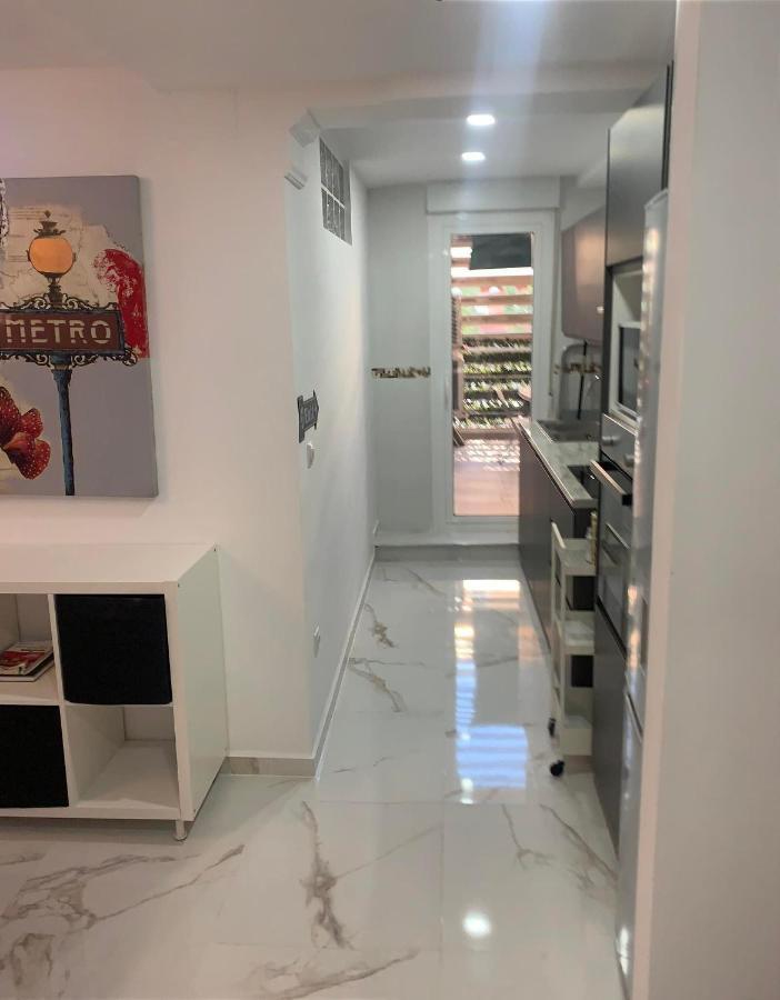 Lovely Three Rooms Valência Exterior foto